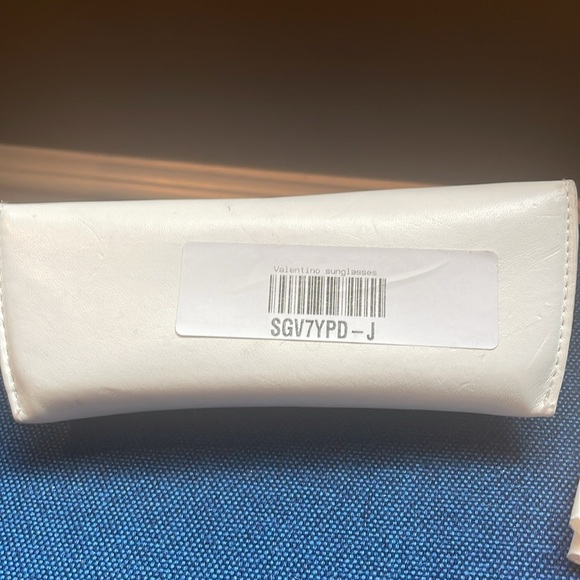 Authentic Red Valentino Sunglasses - Picture 13 of 14